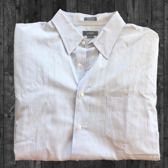 J. Crew Other - 🚹 J. crew light blue stripped button dress shirt